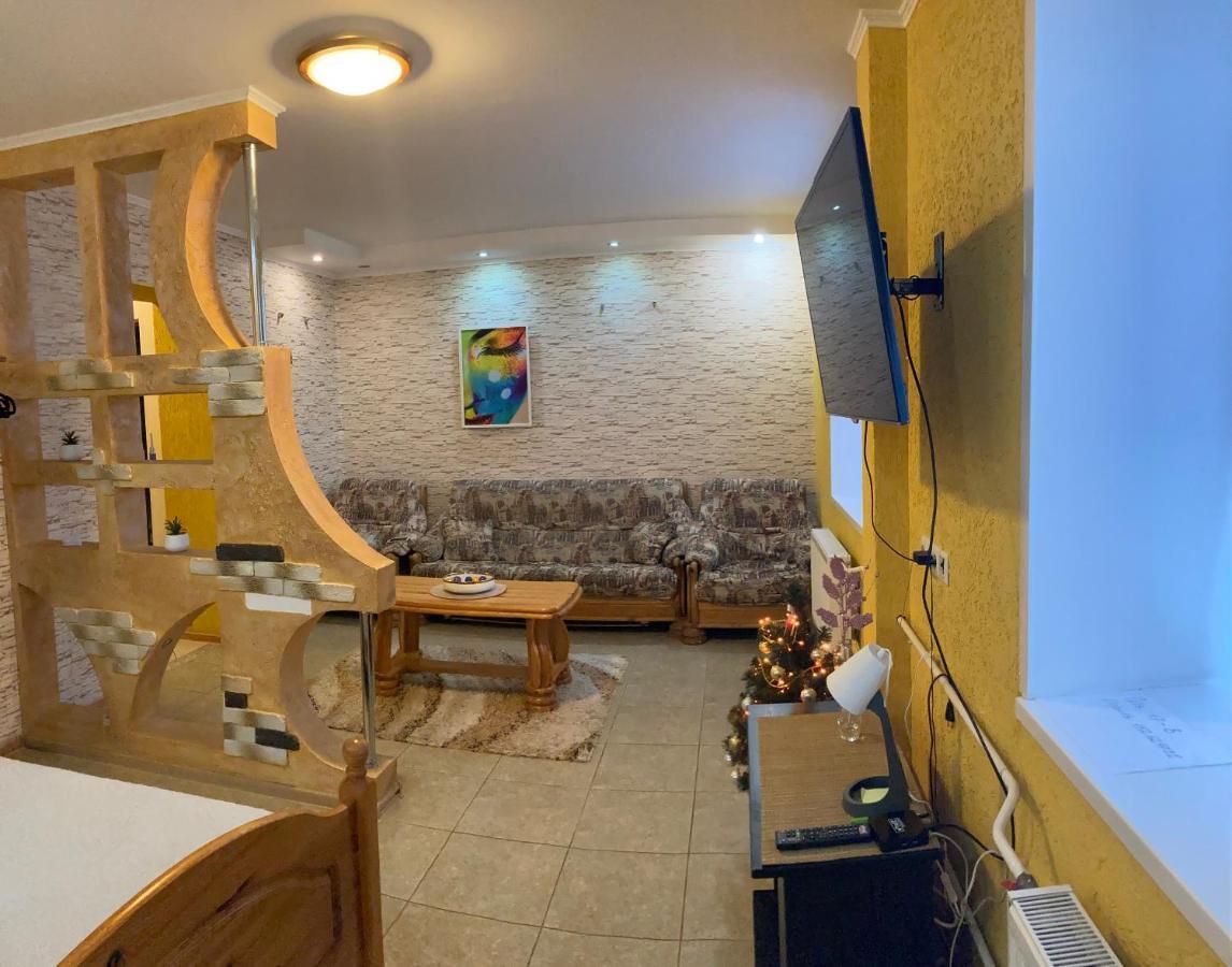 غروندو Apartment In The Center المظهر الخارجي الصورة